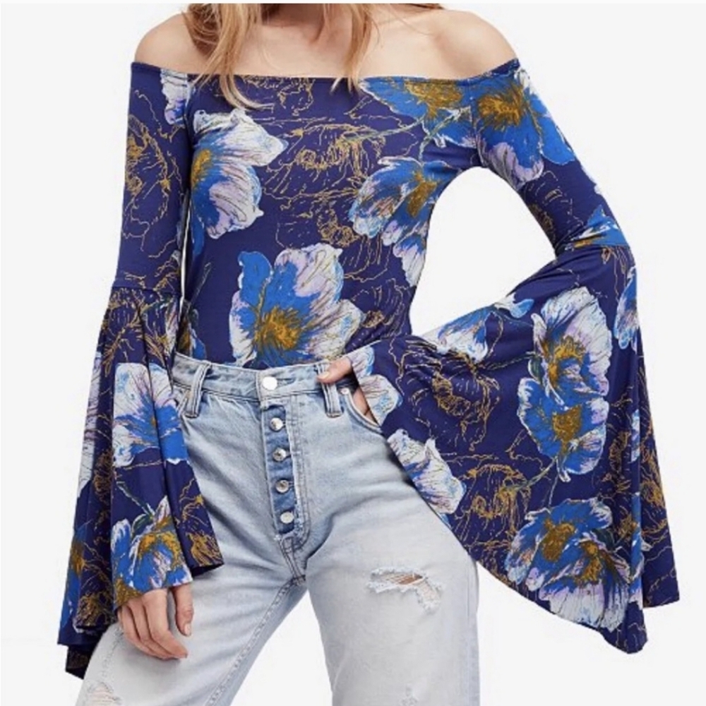 We The Free Birds of Paradise top